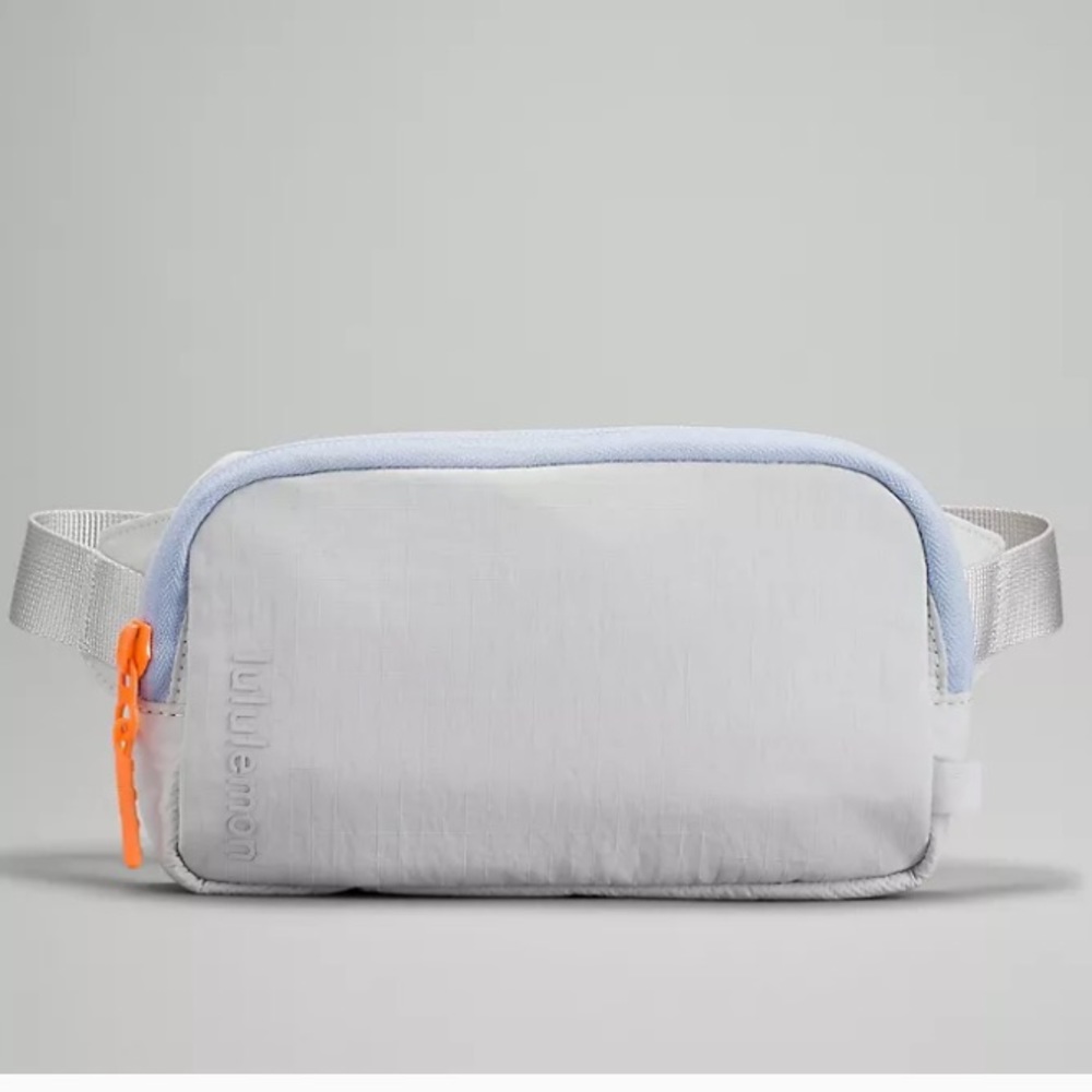 Lululemon Mini Belt Bag